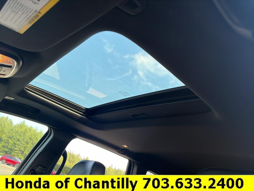 Used 2021 Jeep Grand Cherokee Limited AWD/4WD image 18