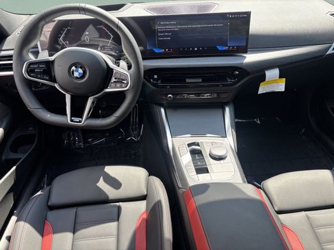 Used 2026 BMW 430i Coupe w/ M Sport Package RWD image 33