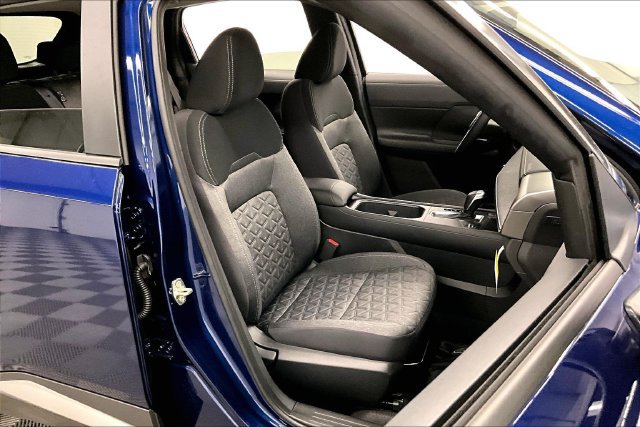 New 2026 Nissan Kicks SV w/ Cold Weather Package AWD/4WD image 36