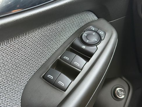 Used 2026 Chevrolet TrailBlazer LT w/ Convenience Package FWD image 29