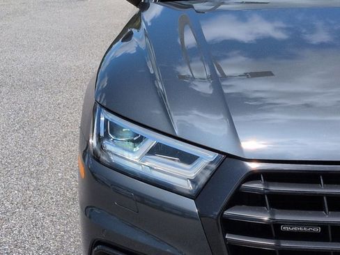 Used 2020 Audi Q5 Prestige AWD/4WD image 11