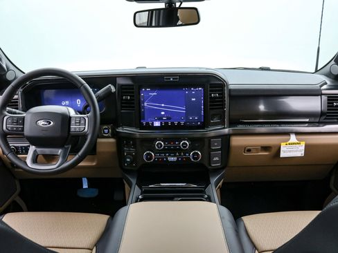 New 2026 Ford F250 Lariat image 16