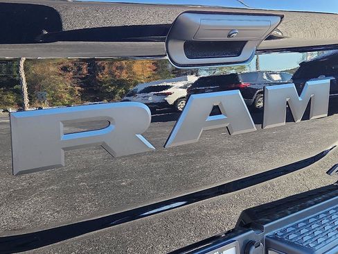New 2026 RAM 2500 Tradesman AWD/4WD image 19