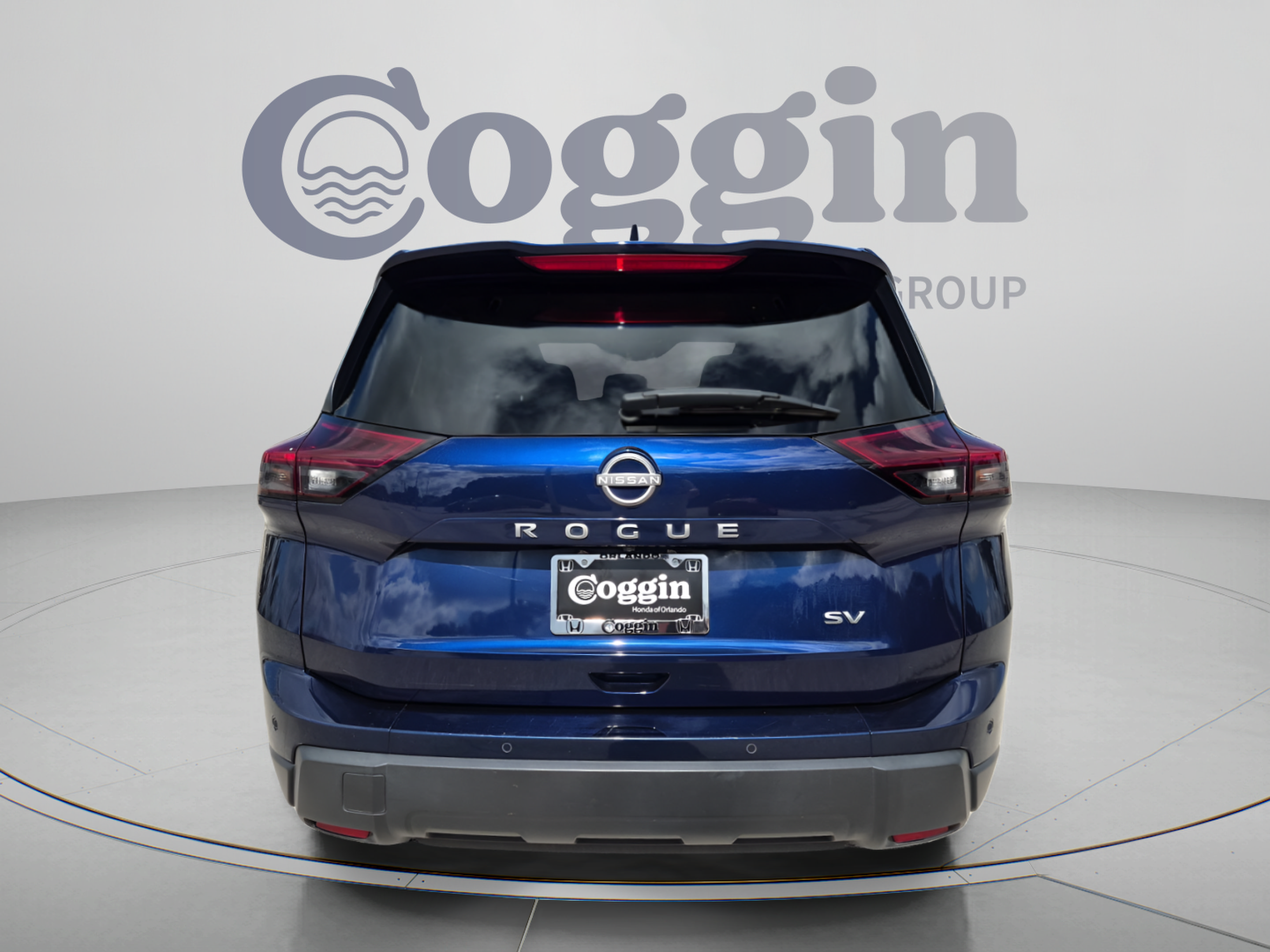 Used 2024 Nissan Rogue SV FWD image 5