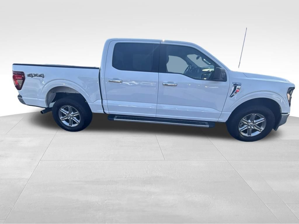Used 2025 Ford F150 XLT w/ Equipment Group 301A Standard AWD/4WD image 8