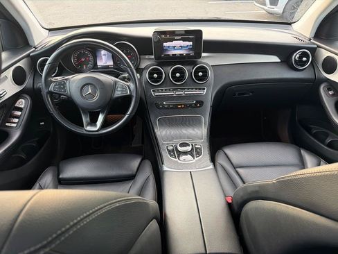 Used 2019 Mercedes-Benz GLC 300 image 15