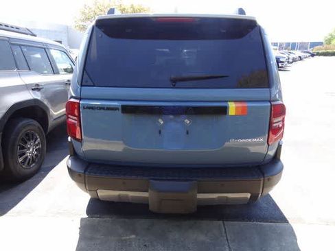 Used 2024 Toyota Land Cruiser w/ Premium Package image 6