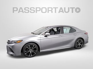 Used 2019 Toyota Camry SE FWD video 1