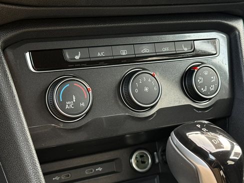 Certified 2024 Volkswagen Tiguan S image 22