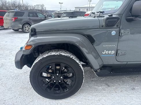 Used 2023 Jeep Wrangler Unlimited Sahara w/ Cold Weather Group image 6