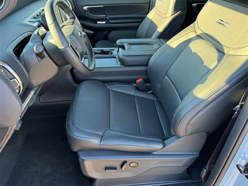 New 2025 Ford Expedition Max Platinum w/ Stealth Performance Package image 8