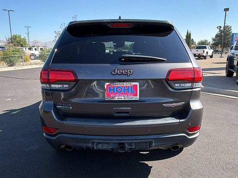 Used 2018 Jeep Grand Cherokee Trailhawk w/ Trailhawk Luxury Group AWD/4WD image 4