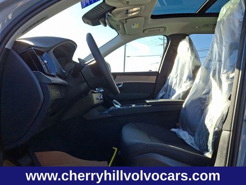 New 2026 Volvo XC90 B6 Plus w/ Protection Package Premier image 9
