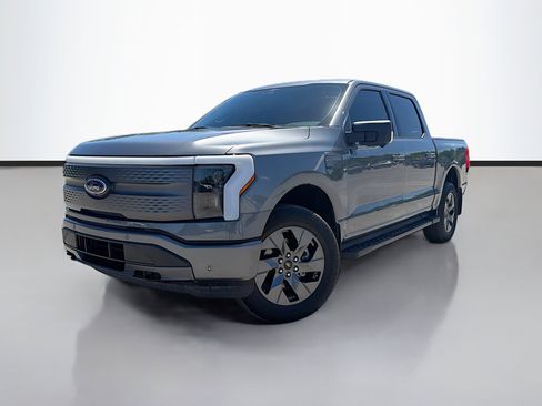 Used 2023 Ford F150 Lightning XLT w/ Equipment Group 312A High image 1
