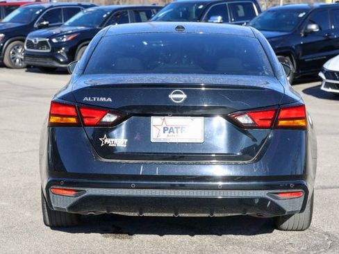 Used 2025 Nissan Altima 2.5 SV image 4