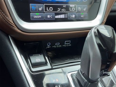 Used 2023 Subaru Outback Touring XT image 31