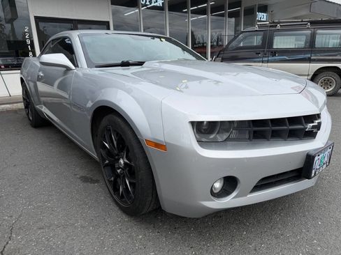 Used 2010 Chevrolet Camaro LT w/ RS Package RWD image 4