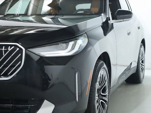 Used 2026 BMW X3 xDrive30 w/ Premium Package image 4