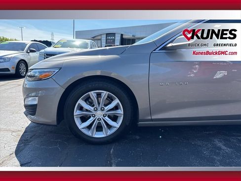 Used 2023 Chevrolet Malibu LT w/ Driver Confidence Package FWD image 18