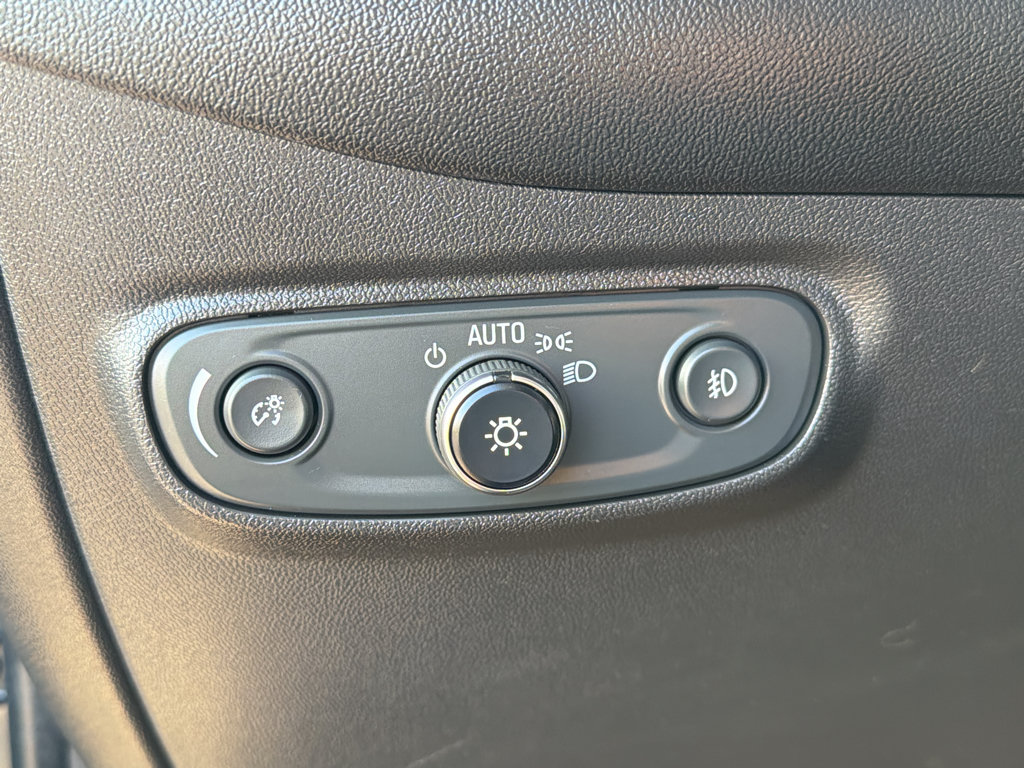 Used 2020 Chevrolet Equinox LT AWD/4WD image 14