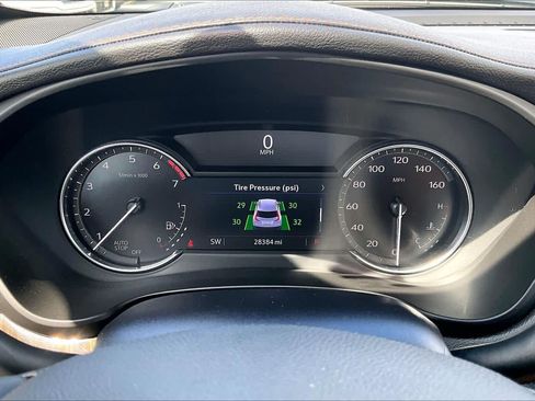 Used 2023 Cadillac XT4 Premium Luxury FWD image 24