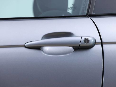 Used 2004 BMW 330Ci Coupe image 45