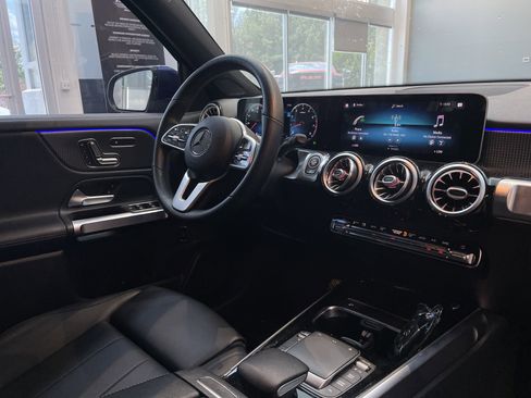 Used 2021 Mercedes-Benz GLB 250 image 35