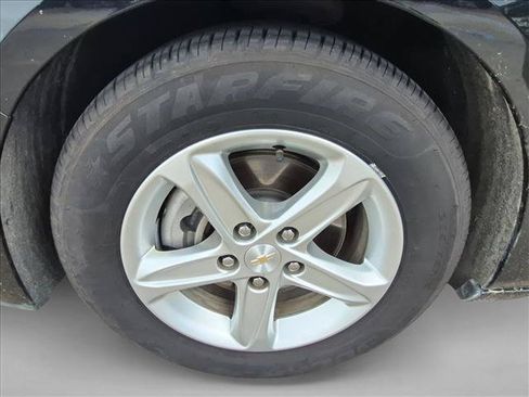 Used 2024 Chevrolet Malibu LT FWD image 24