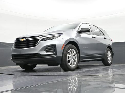 Used 2024 Chevrolet Equinox LS image 20