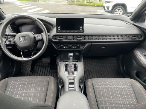 Used 2024 Honda HR-V Sport image 32
