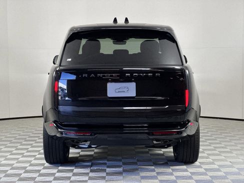 New 2025 Land Rover Range Rover SE image 4
