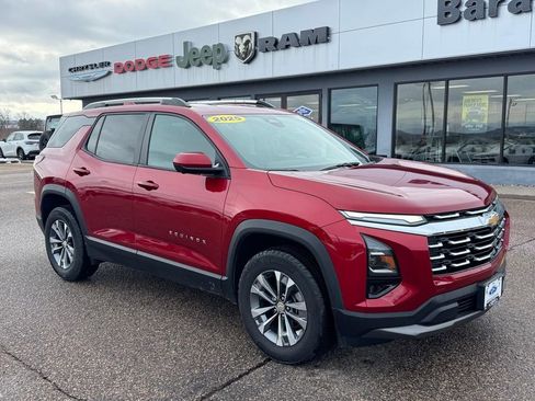 Used 2025 Chevrolet Equinox LT w/ Convenience Package II image 1