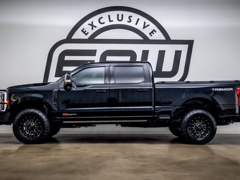 Used 2024 Ford F250 Lariat w/ Tremor Off-Road Package AWD/4WD image 6