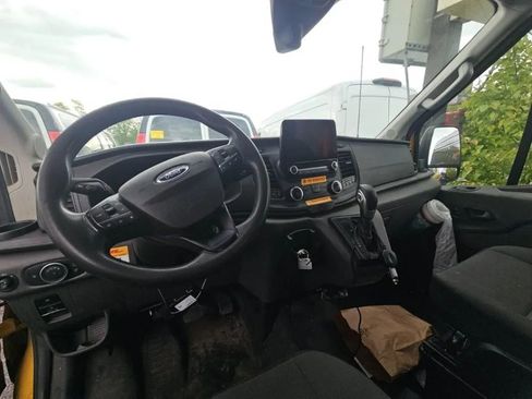 Used 2021 Ford Transit 250 148 High Roof Extended w/ Parcel Delivery Package RWD image 8