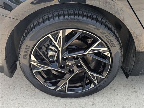 Used 2025 Kia K5 GT-Line w/ GT-Line Premium Package AWD/4WD image 18