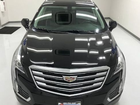 Used 2017 Cadillac XT5 Luxury FWD image 8