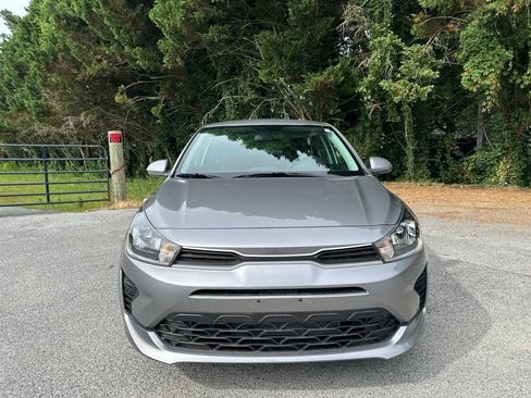 Used 2022 Kia Rio S FWD image 2