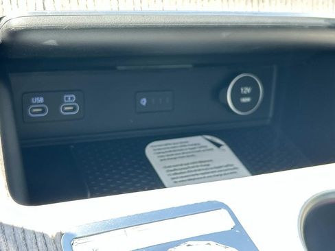 New 2027 Genesis GV80 2.5T Prestige AWD/4WD image 36