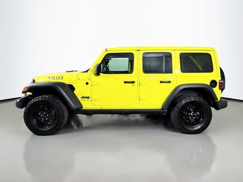 Used 2024 Jeep Wrangler Willys image 4