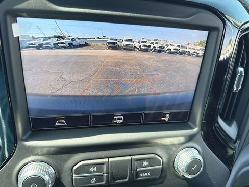 Used 2022 GMC Sierra 1500 SLT w/ SLT Premium Plus Package image 17