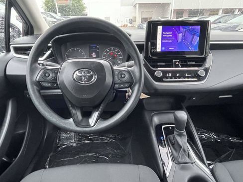 Used 2024 Toyota Corolla LE FWD image 13