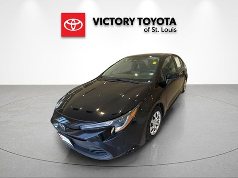 Used 2023 Toyota Corolla LE FWD image 7