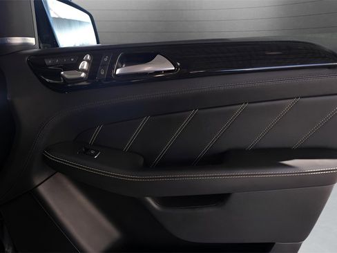 Used 2019 Mercedes-Benz GLE 63 AMG GLE 63 AMGﾮ w/ Premium 3 Package image 39