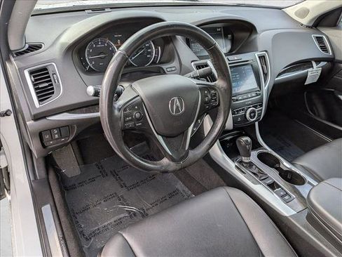 Used 2019 Acura TLX image 11