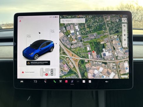 Used 2021 Tesla Model Y Long Range image 19