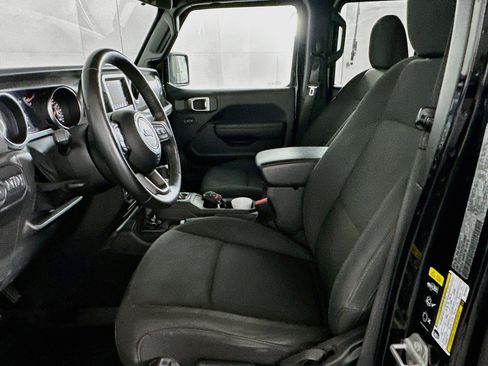 Used 2022 Jeep Wrangler Unlimited Sport AWD/4WD image 13