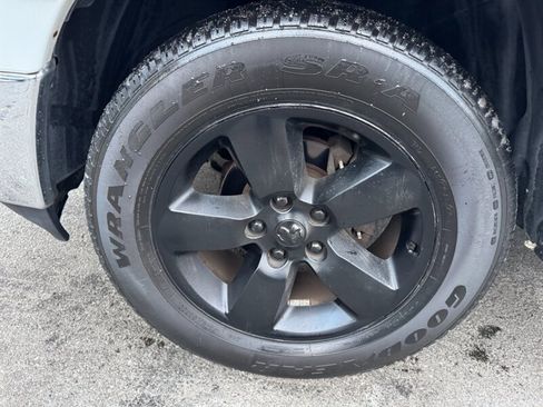 Used 2014 RAM 1500 Big Horn image 11