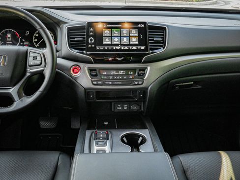 Certified 2024 Honda Ridgeline RTL image 29