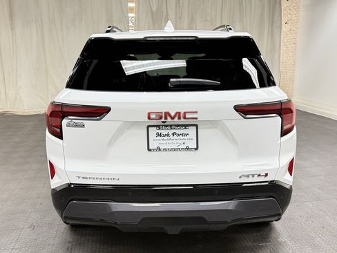 New 2026 GMC Terrain AT4 w/ LPO, Black Badging Package image 4