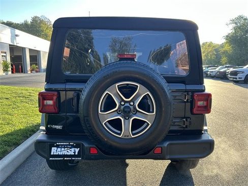 Certified 2022 Jeep Wrangler Unlimited Sport image 25